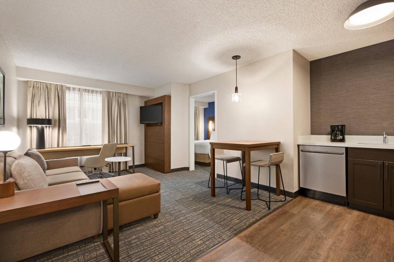 Residence Inn Salem Hotel