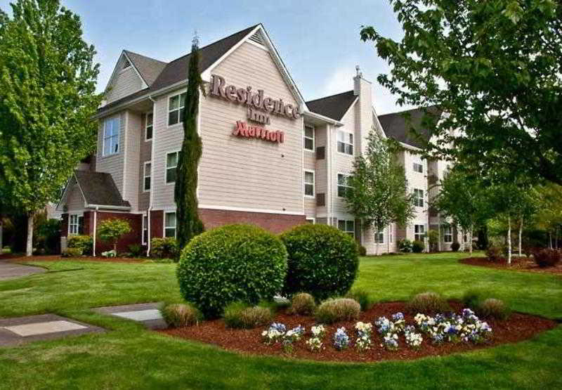 Residence Inn Salem Hotel 3*